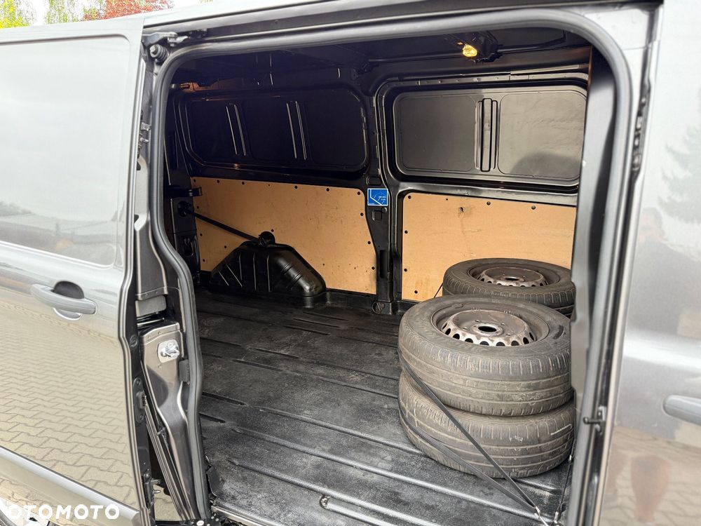 Ford TRANSIT CUSTOM - 40
