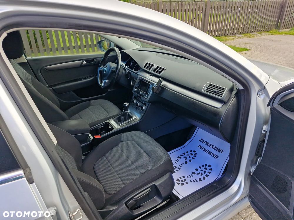 Volkswagen Passat 2.0 TDI 4Mot Highline - 9