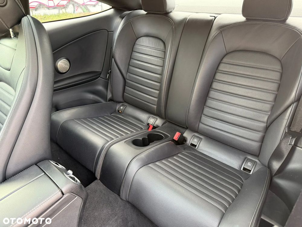 Mercedes-Benz Klasa C 220 d 9G-Tronic - 14