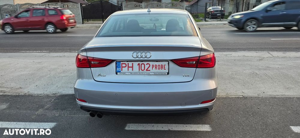 Audi A3 2.0 TDI (clean diesel) Attraction - 14