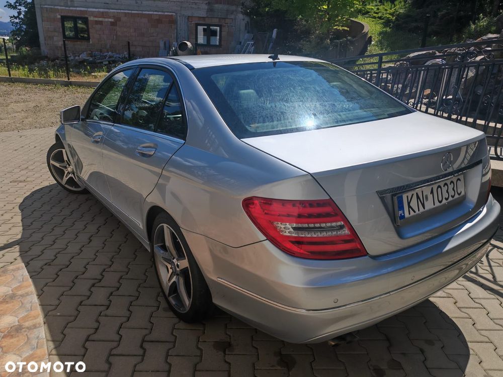 Mercedes-Benz Klasa C 200 CDI BlueEff Classic - 7