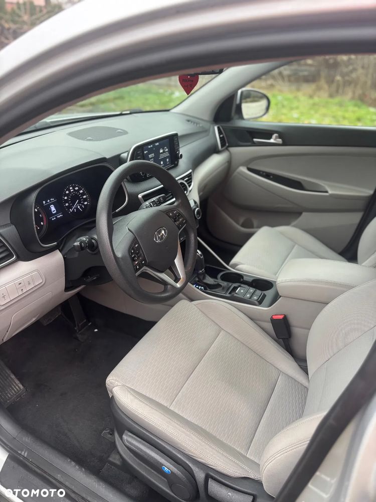 Hyundai Tucson - 4