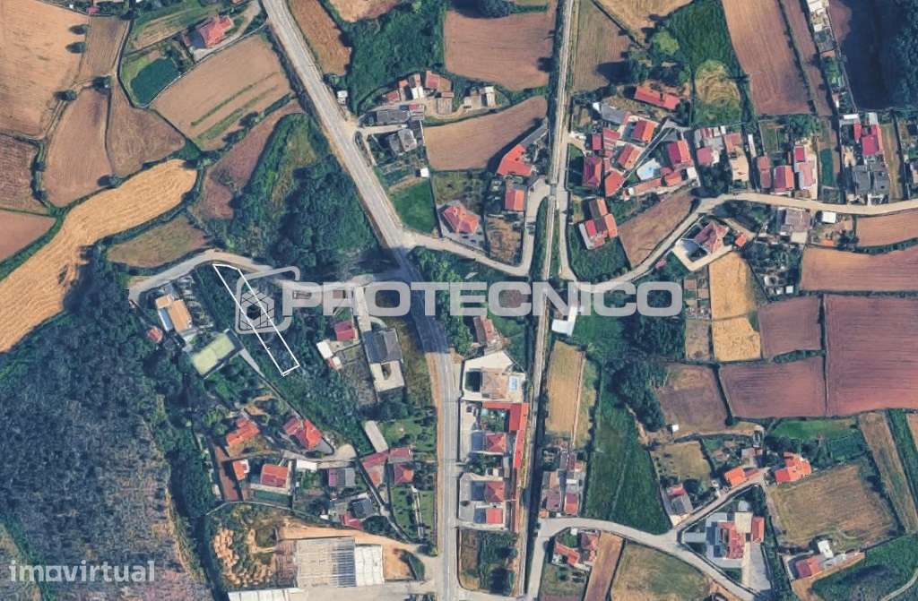 Lote Urbano para Construção de Moradia Isolada - Grande imagem: 2/6