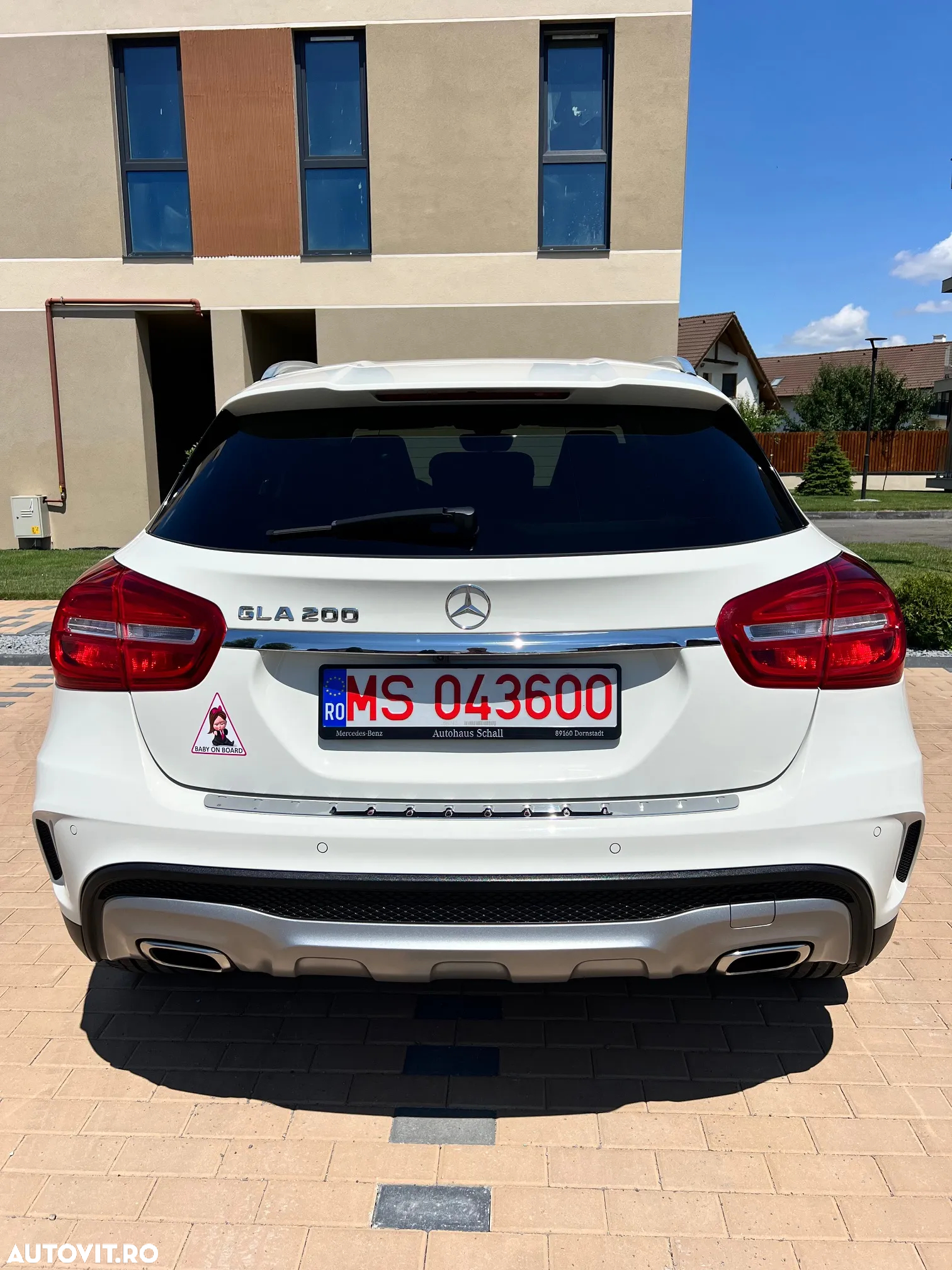 Mercedes-Benz GLA 200 7G-DCT AMG Line - 11