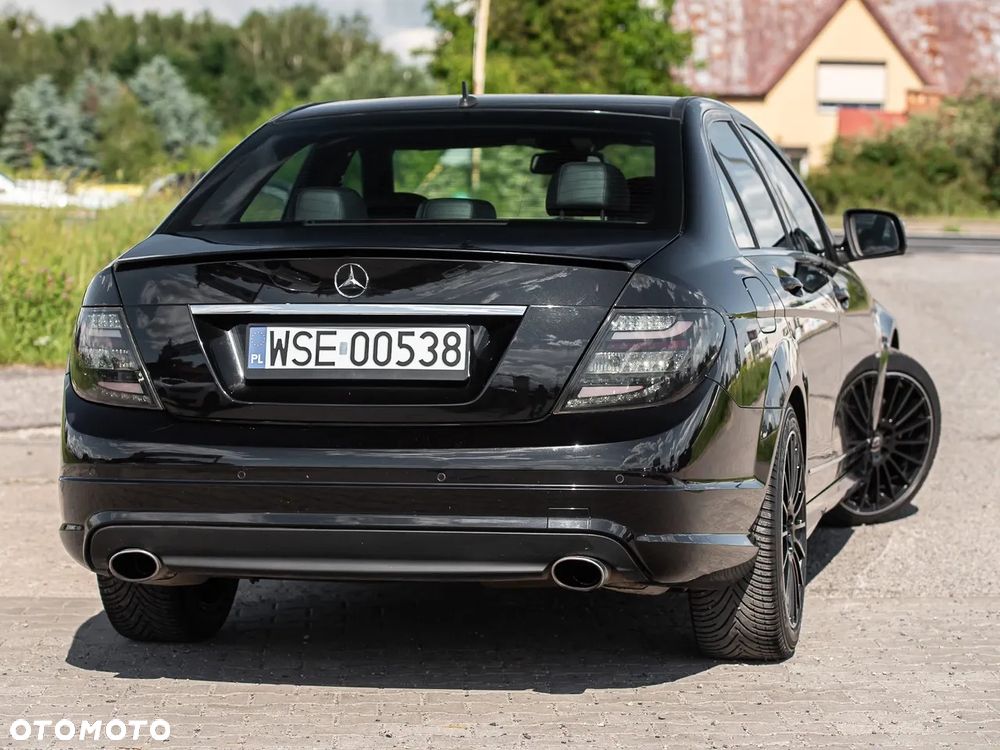 Mercedes-Benz Klasa C - 12