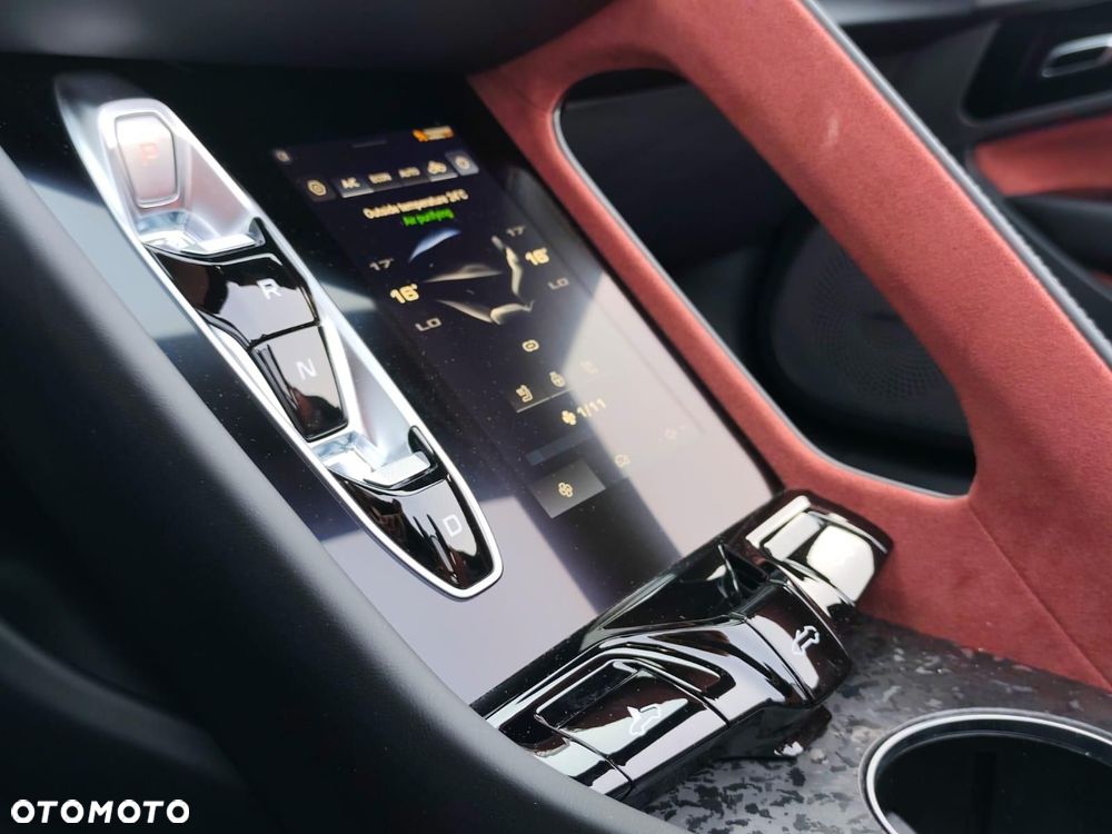 MG Cyberster 77kWh AWD Czerwony Dach - 17