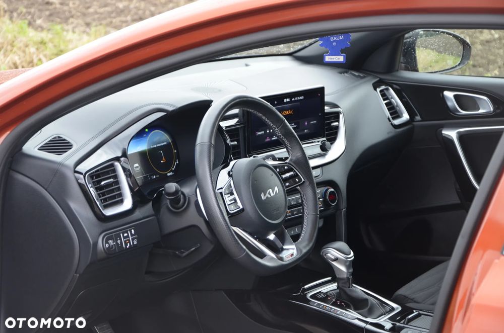 Kia ProCeed 1.5 T-GDI DCT7 OPF GT LINE - 22