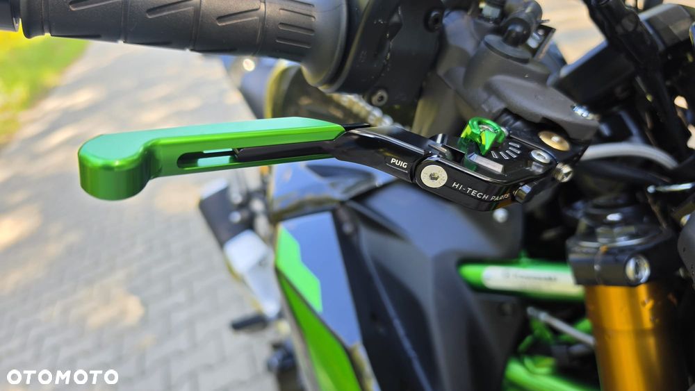 Kawasaki Z 900 - 11