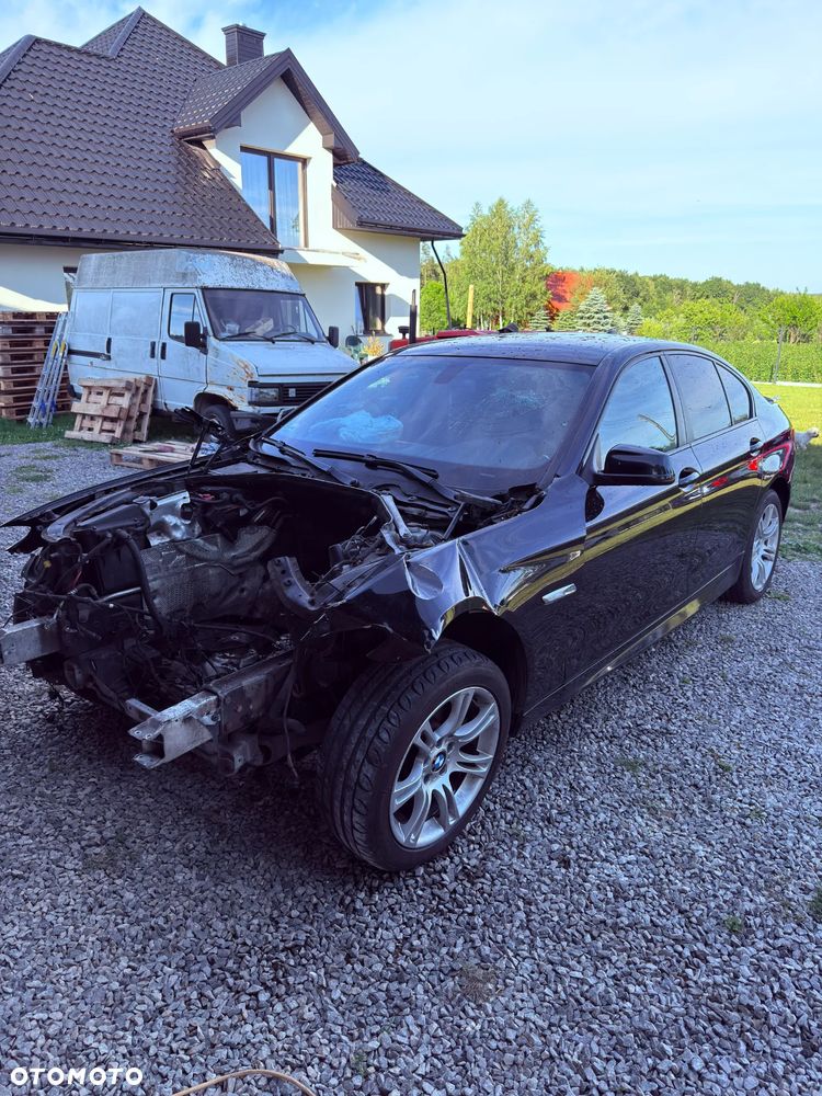 BMW Seria 5 520d - 3