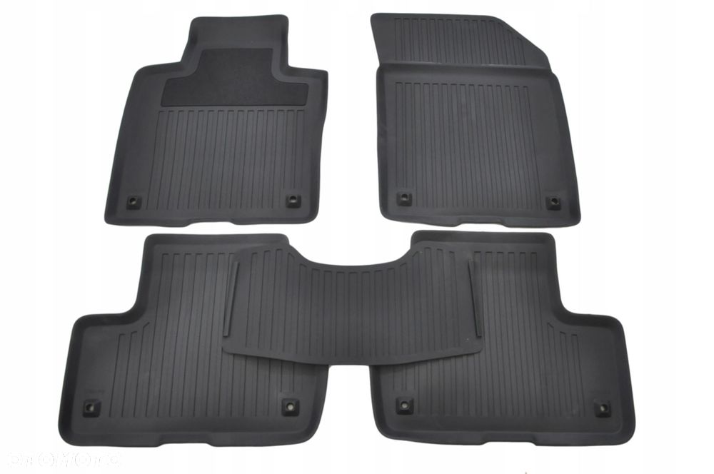 VOLVO XC60 II oryginalne dywaniki gumowo-welurowe - 2