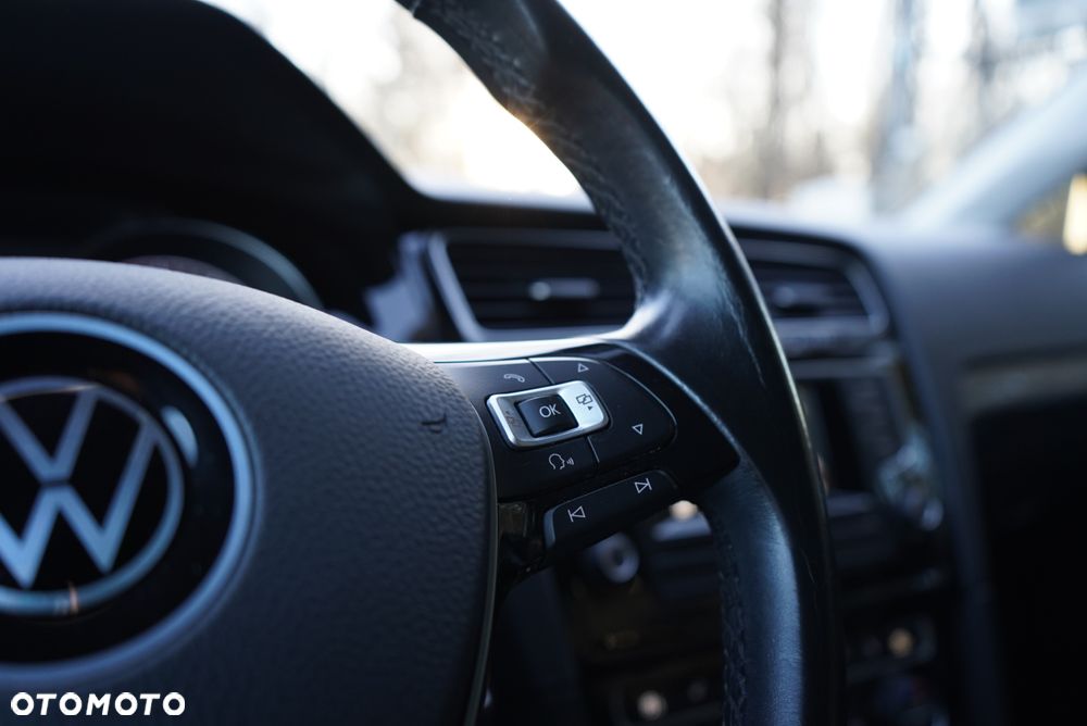 Volkswagen Golf 1.2 TSI BlueMotion Technology Allstar - 22
