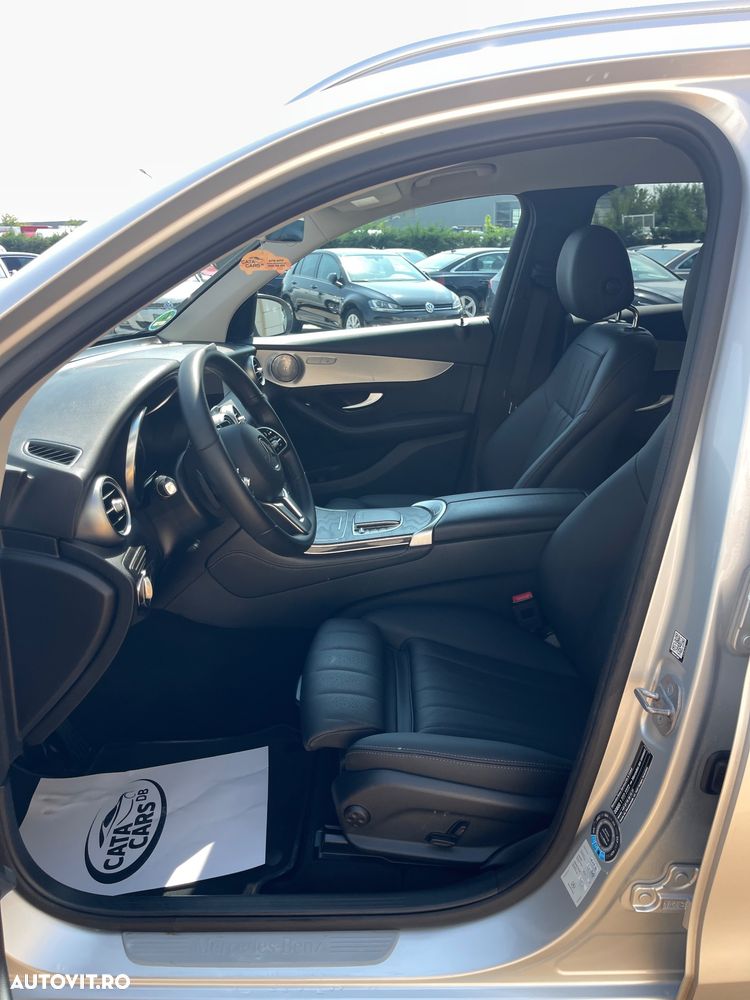 Mercedes-Benz GLC 300 d 4MATIC 9G-TRONIC - 29