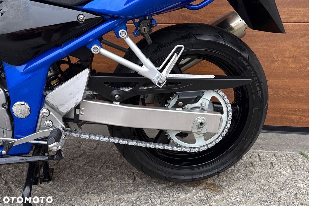 Suzuki Bandit - 20
