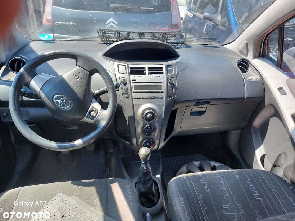 Zderzak TOYOTA YARIS 2 1,4D 09R. maska,lampy,drzwi,klapa..... - 8