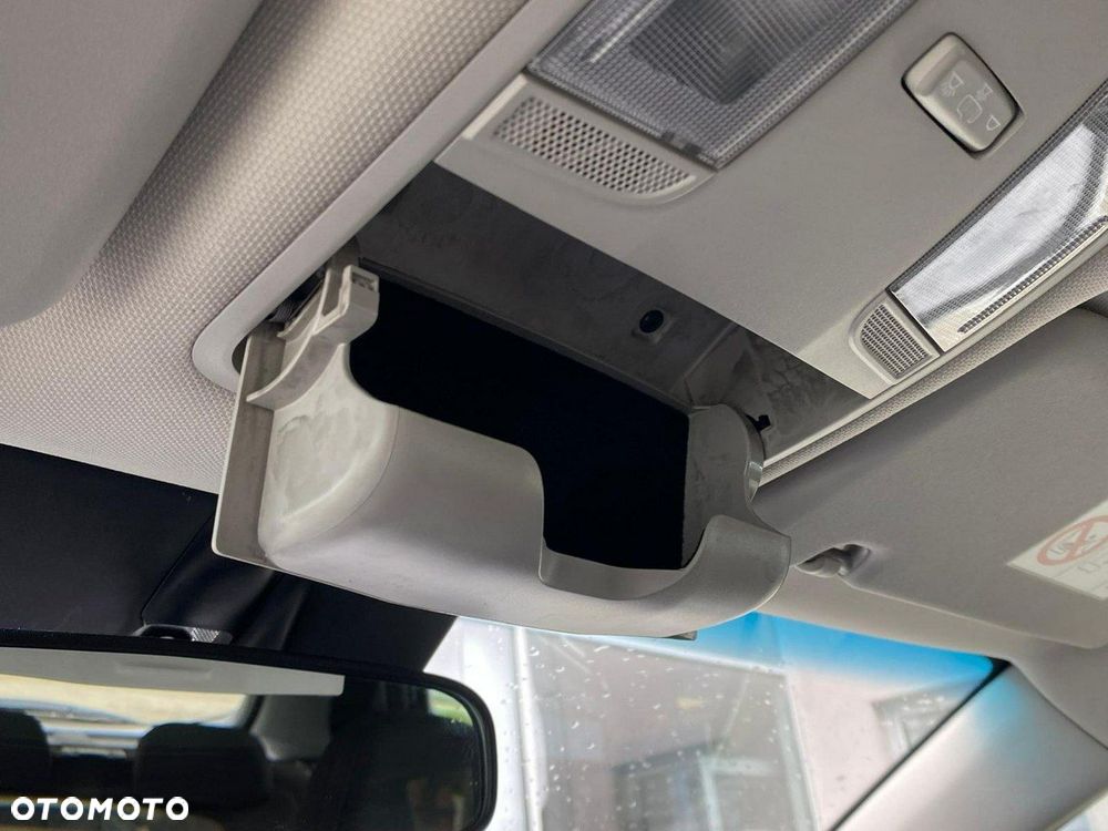 Hyundai i30 1.5 DPI Smart - 24