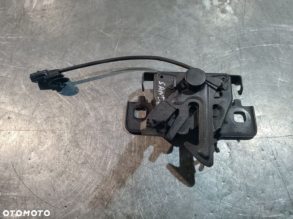 ZAMEK MASKI  DACIA SANDERO II - 1