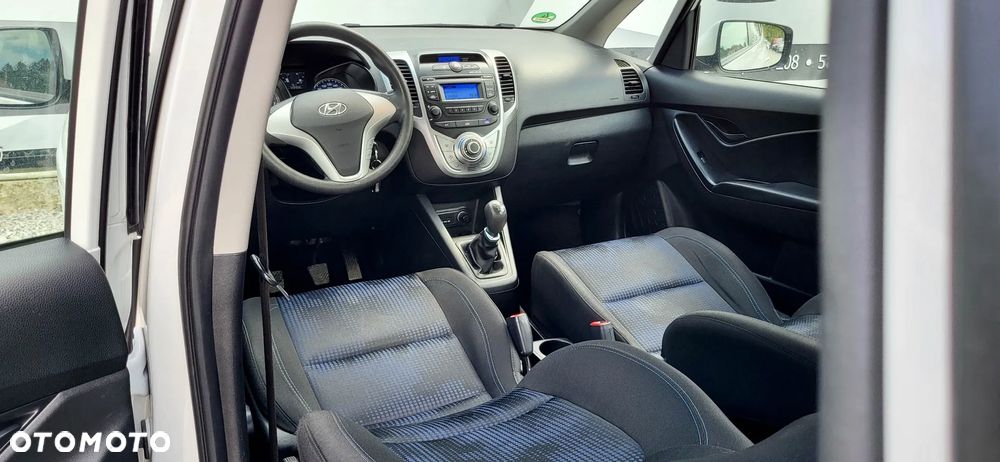 Hyundai ix20 1.4 Trend - 15