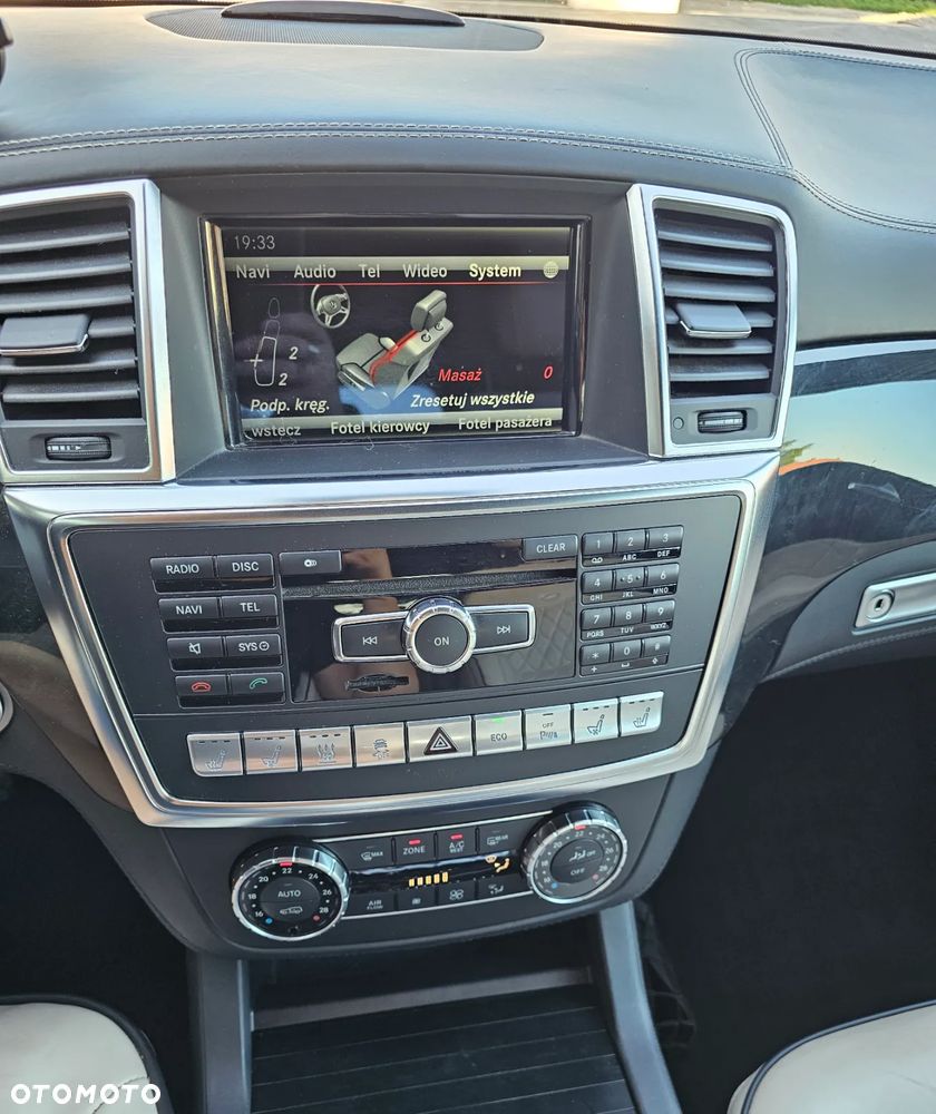 Mercedes-Benz GL 350 BlueTec 4-Matic - 7