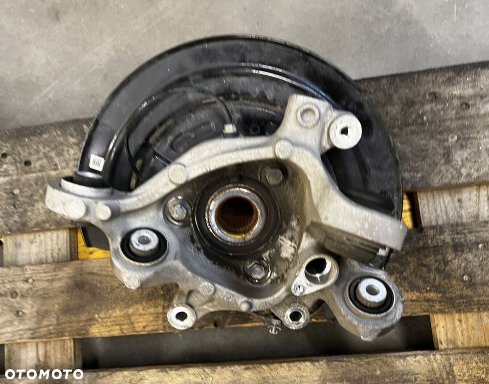 ZWROTNICA PIASTA TYŁ PRAWY CHEVROLET CAMARO VI SS 6.2 V8 16- - 3