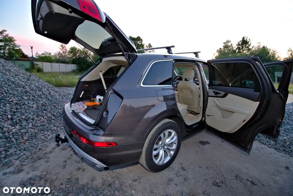 Audi Q7 3.0 TFSI Quattro Tiptronic - 13