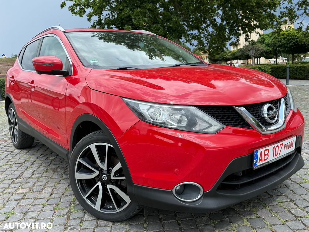 Nissan Qashqai 1.6L dCi Start/Stop 4X4-i Tekna - 1