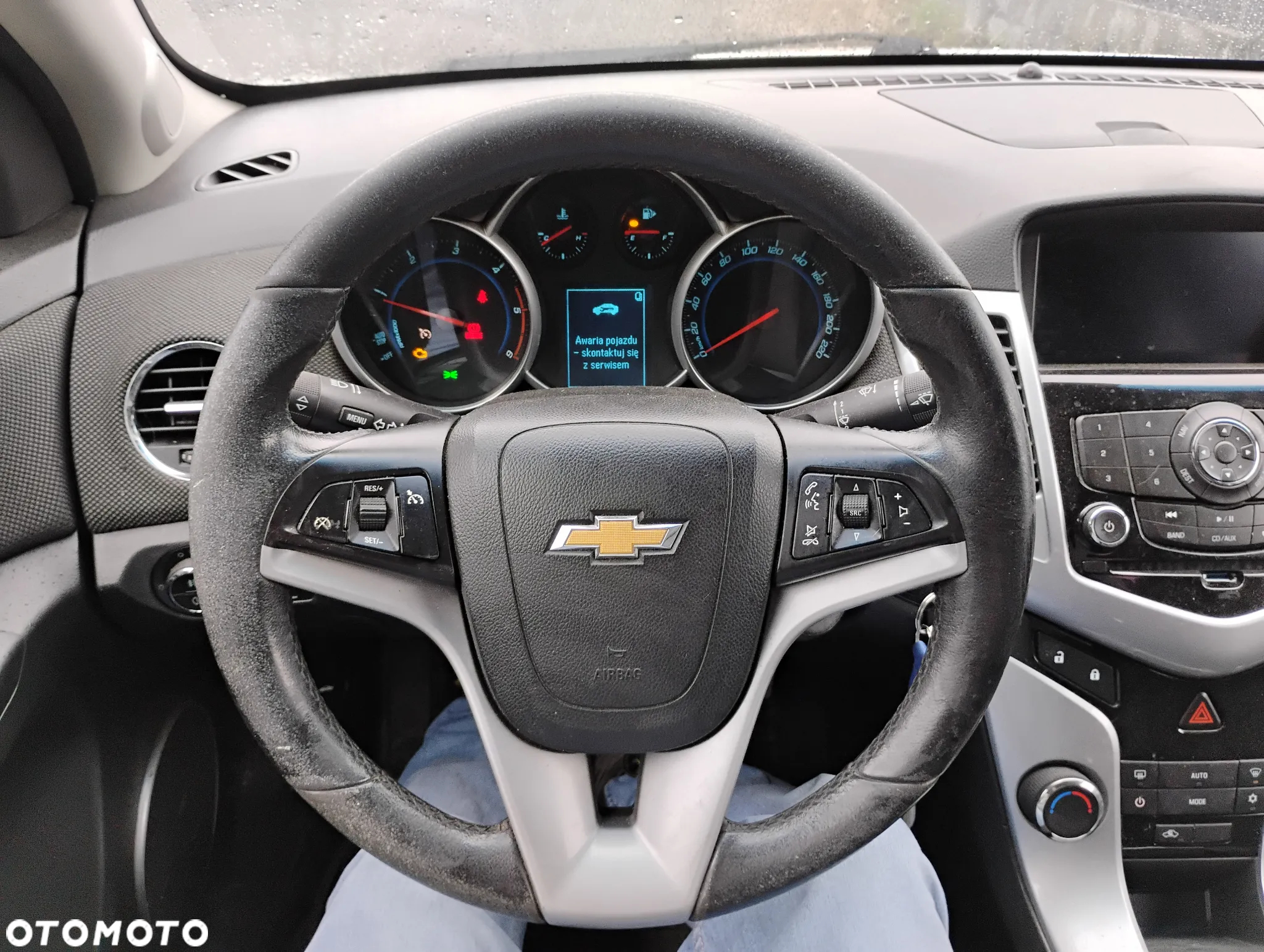 Chevrolet Cruze - 11