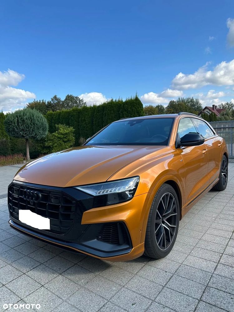 Audi Q8 - 2