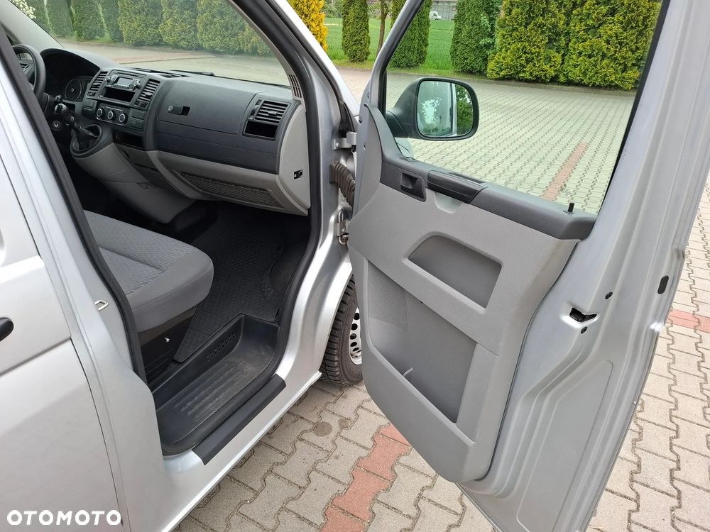 Volkswagen Transporter L1H1 - 24
