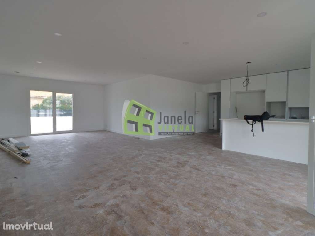 Moradia Isolada Térrea T3 com Piscina - Quinta da Marquesa - Grande imagem: 4/28