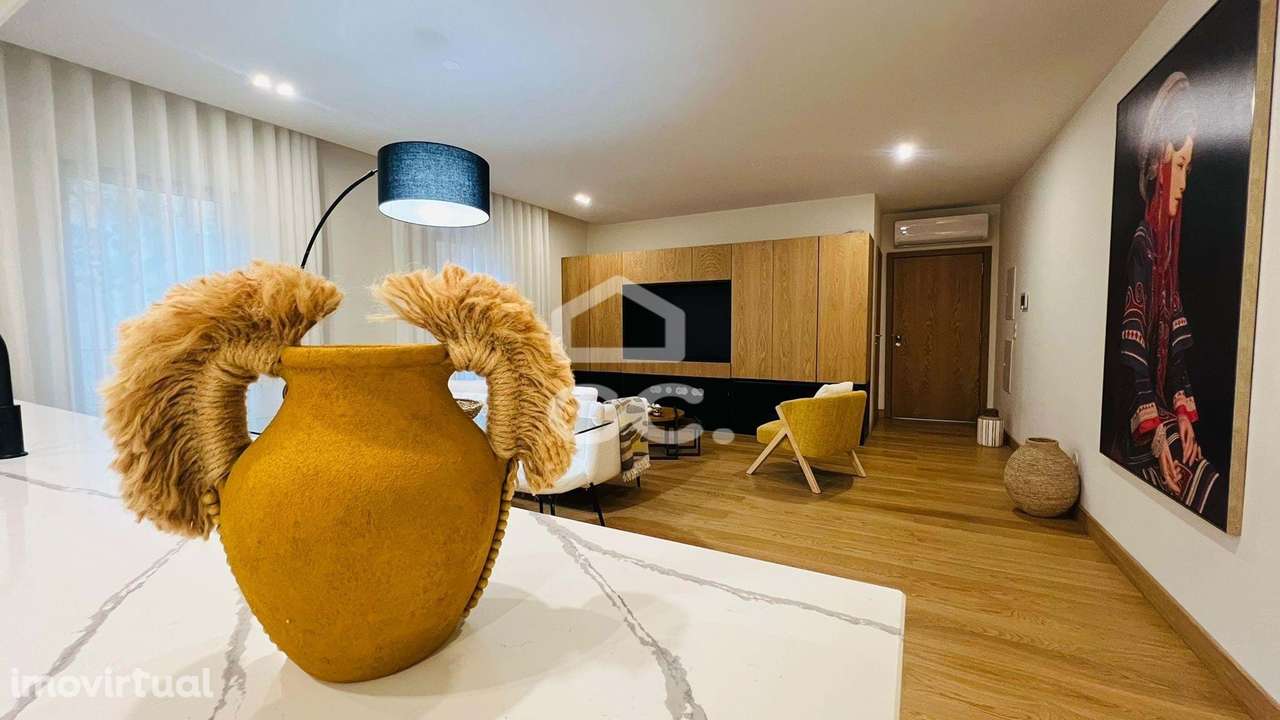 Apartamento T3 de Design Exclusivo no Coração da Baixa de Setúbal - Grande imagem: 3/33