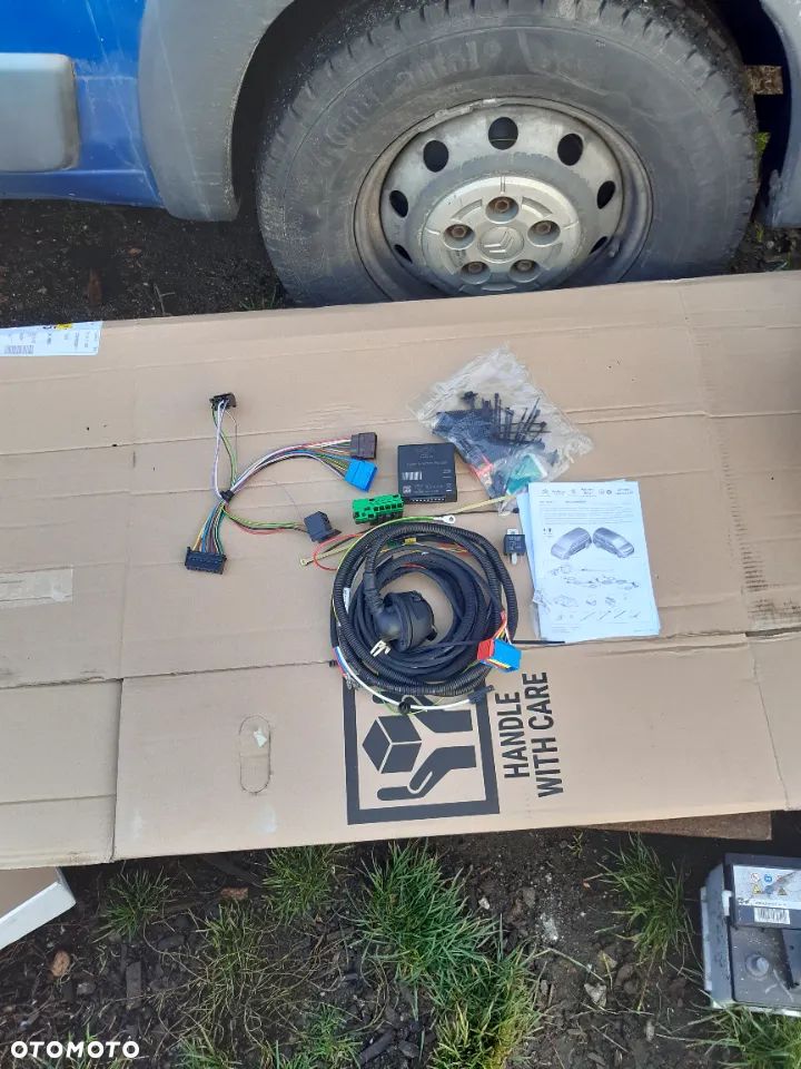 Moduł wiązka haka holowniczego Opel Combo E Peugeot Partner III Rifter Citroën Berlingo III 1682589280 - 1