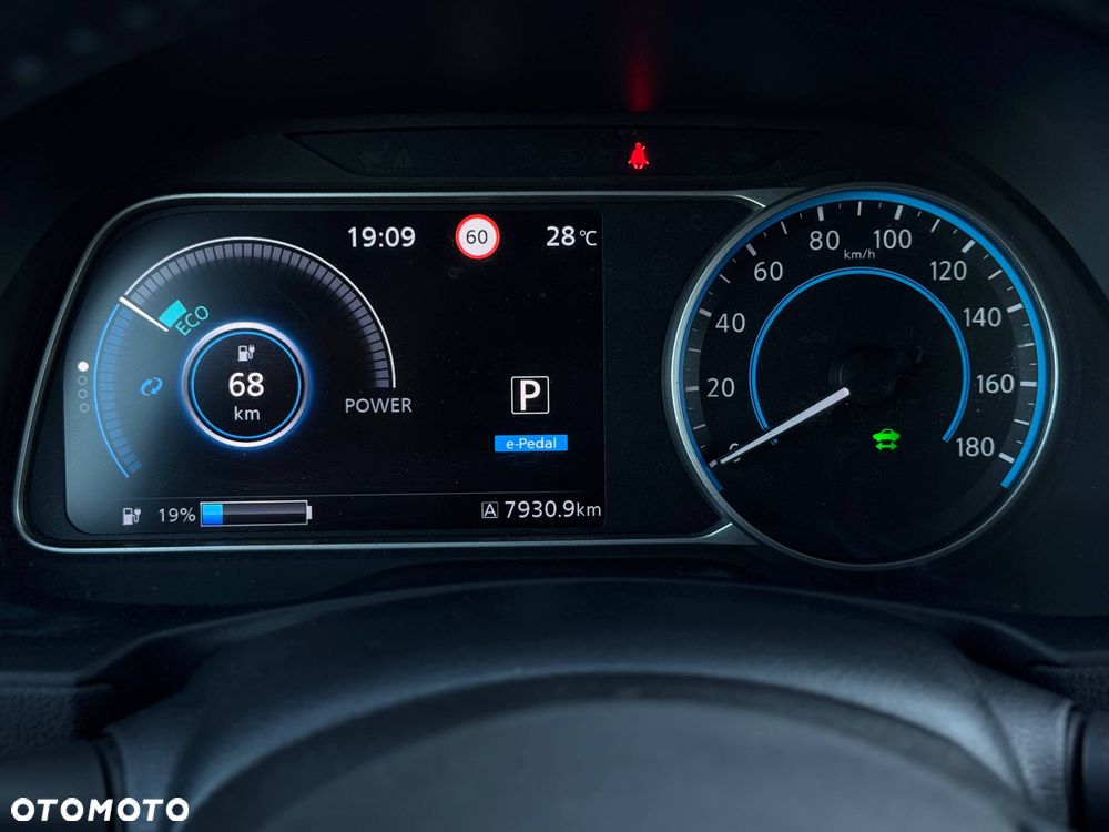 Nissan Leaf 62 kWh e+ N-Connecta - 19