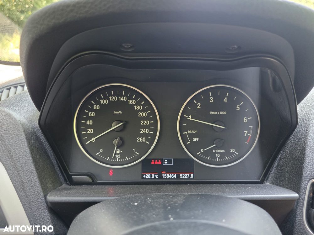 BMW Seria 1 116i - 5