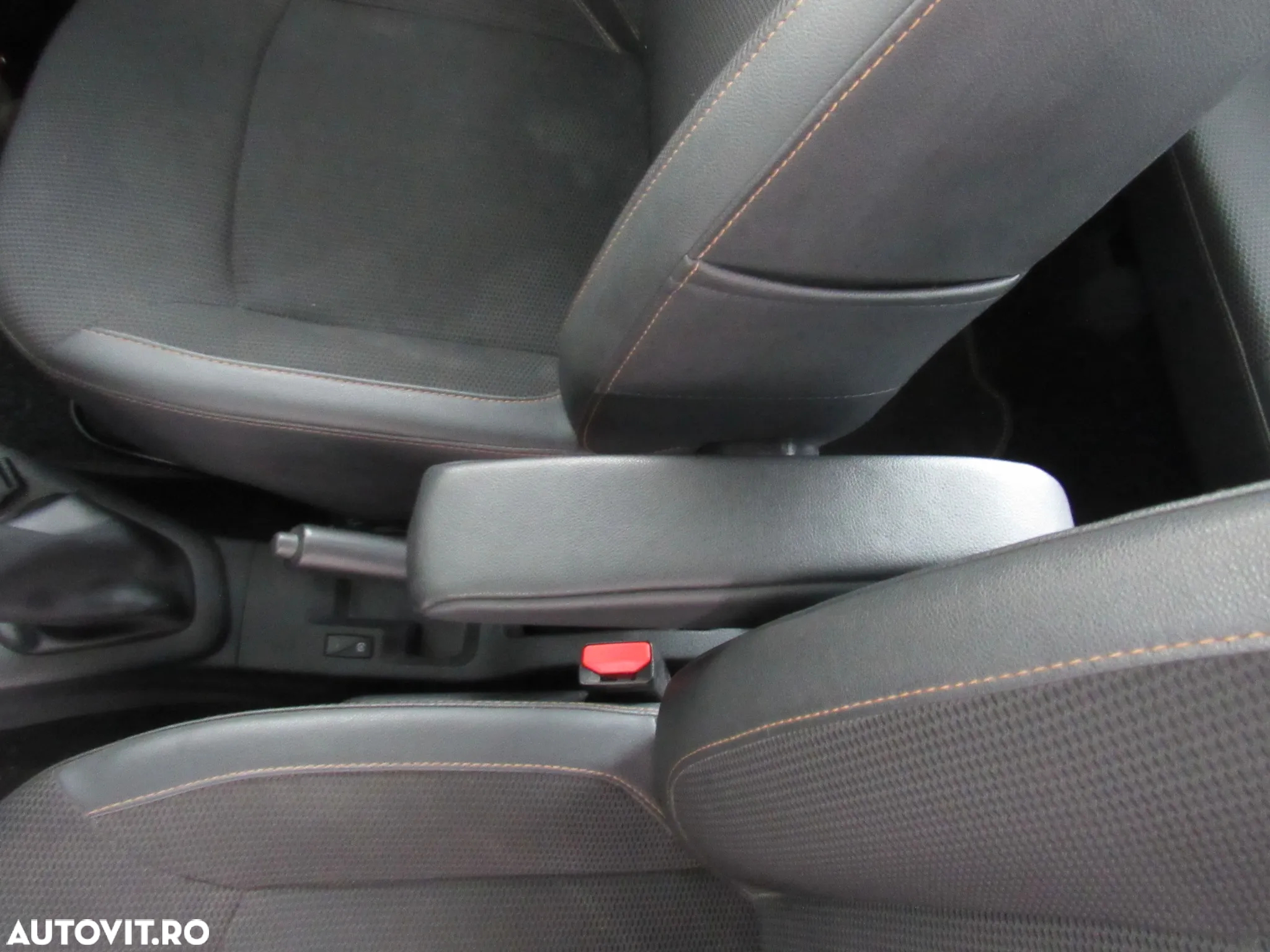 Dacia Sandero Stepway TCe 90 (S&S) Celebration - 19
