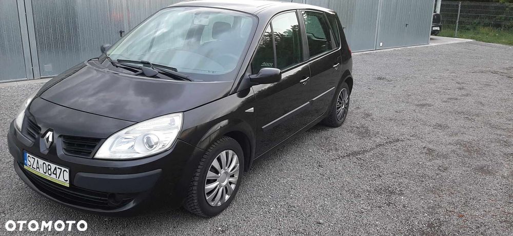 Renault Scenic 1.9 dCi FAP Conquest - 2