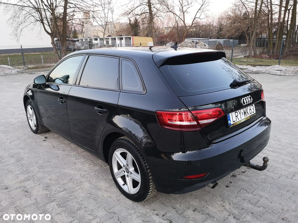 Audi A3 Sportback 1.6 TDI S tronic sport - 10