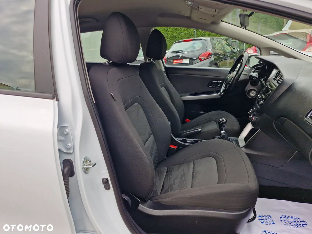 Kia Ceed 1.4 CVVT Attract - 17
