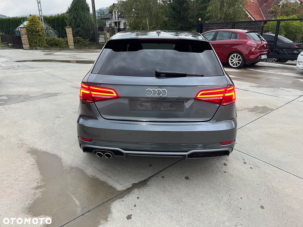 Audi A3 Sportback 2.0 TDI (clean diesel) quattro S tronic S line Sportpaket - 6