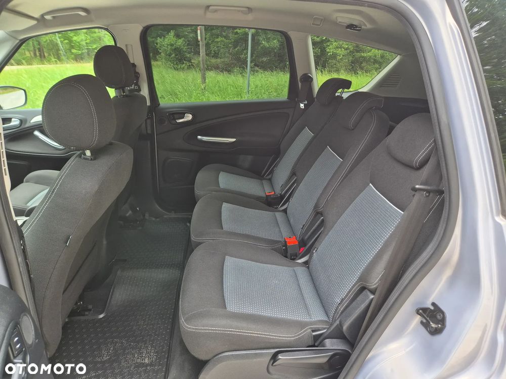 Ford S-Max 1.6 T Trend - 19