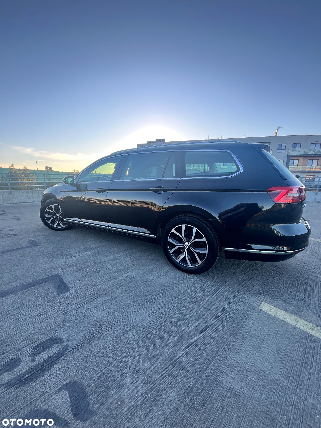 Volkswagen Passat 2.0 TDI BMT Highline DSG - 11