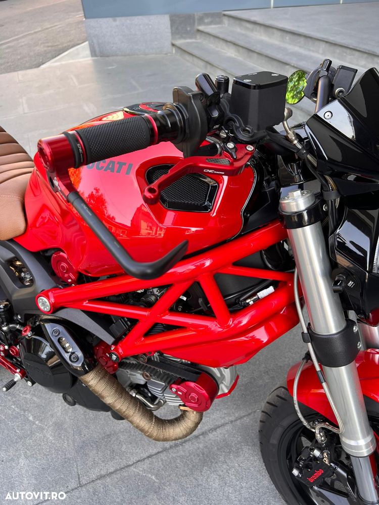 Ducati Monster 800 S - 19