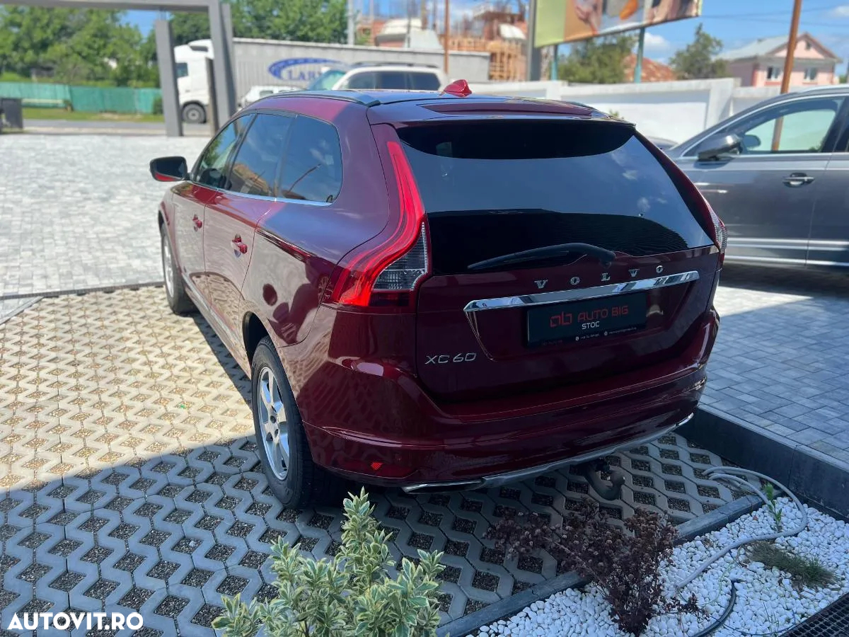 Volvo XC 60 D4AWD Kinetic - 8
