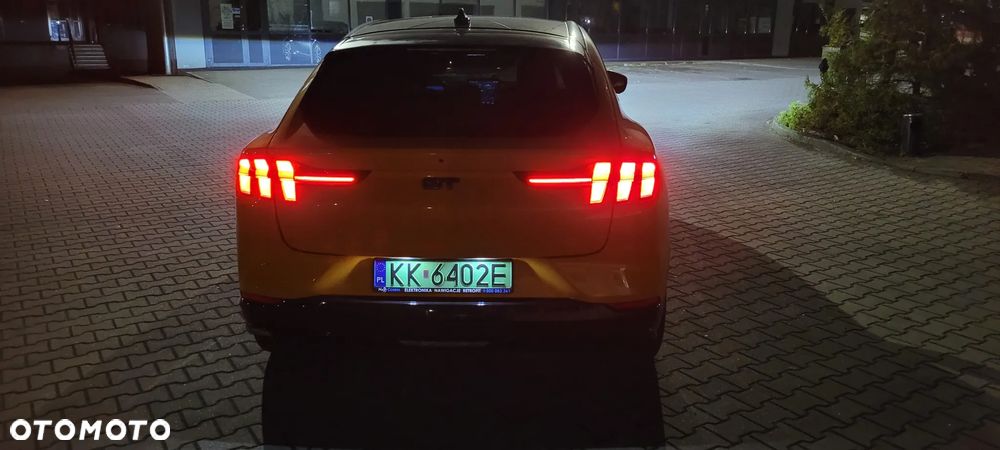 Ford Mustang Mach-E AWD GT - 32