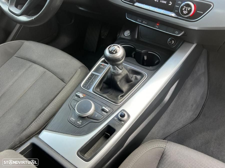 Audi A4 2.0 TDI - 6