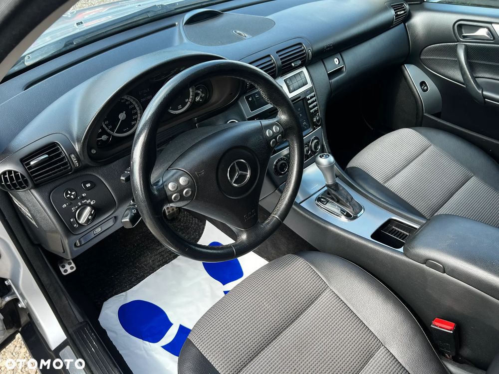 Mercedes-Benz Klasa C 220 CDI Automatik Avantgarde Sport Edition - 5