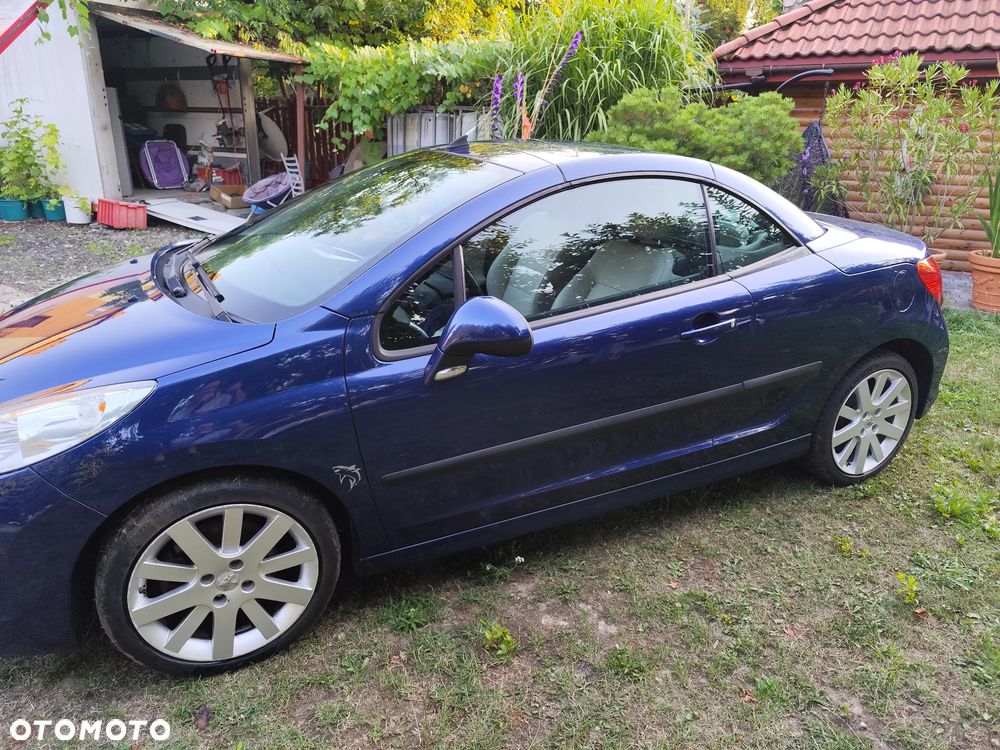 Peugeot 207 CC 1.6 Intense - 8