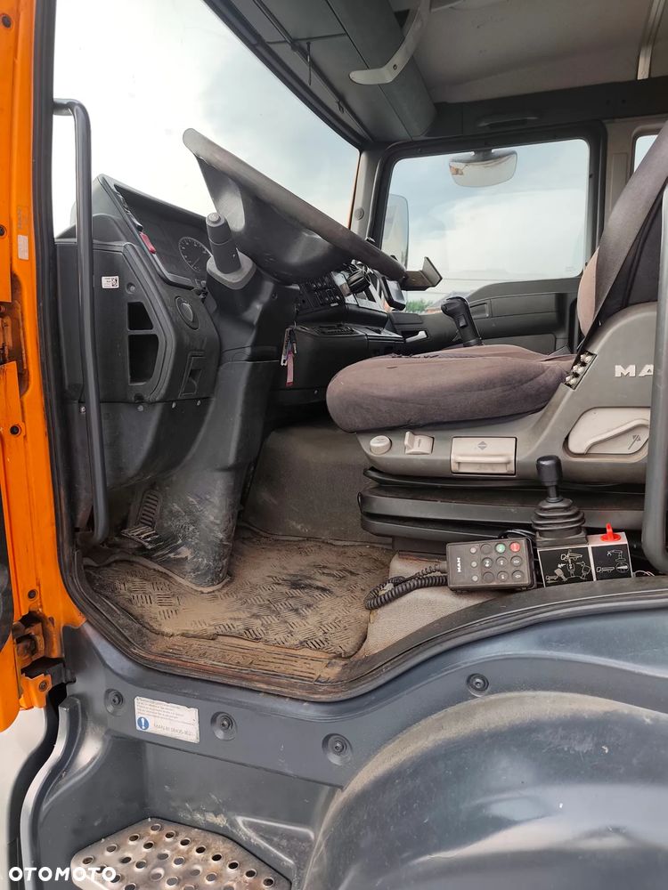 MAN MAN TGA 18.360 HDS Żuraw Wywrotka 4x4 akcja zima - 11