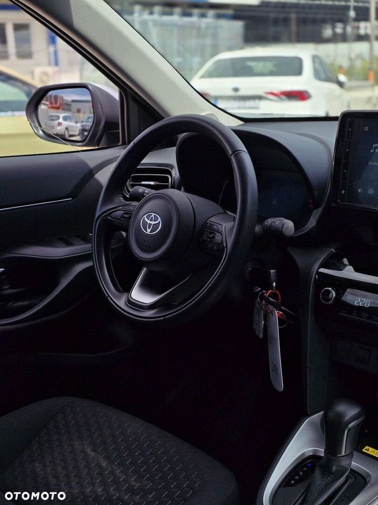 Toyota Yaris Cross Hybrid 1.5 Comfort - 29