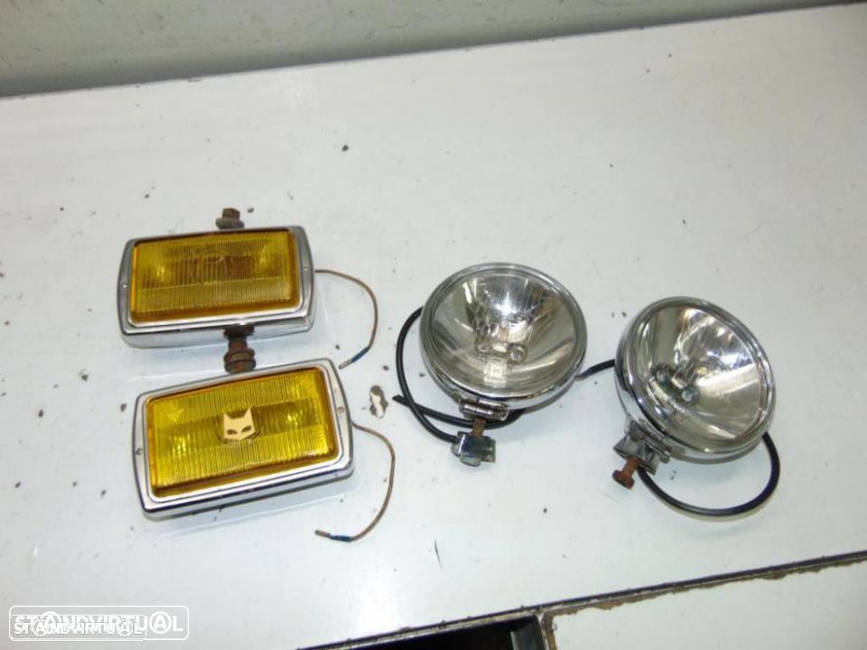 Antigos e clássicos faróis nevoeiro ou suplementares - 1