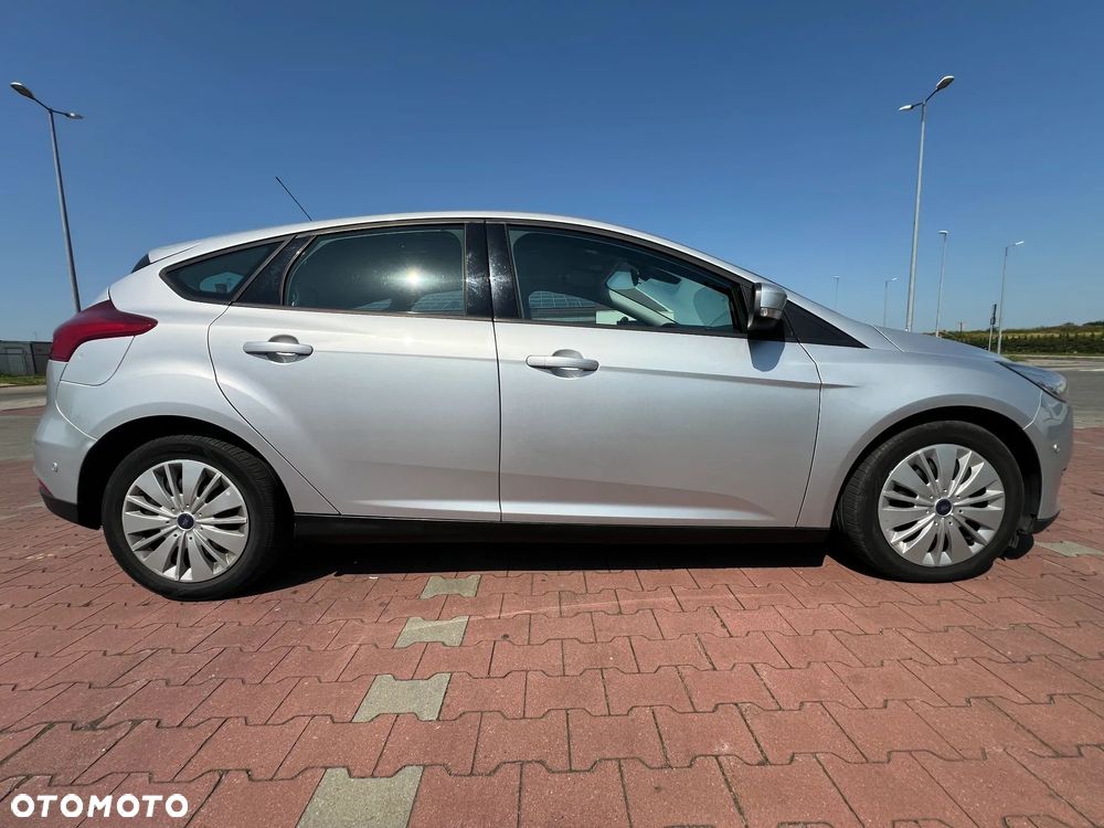 Ford Focus - 3